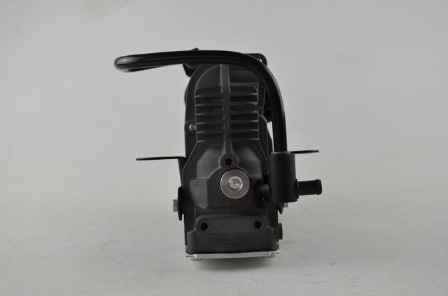 BENZ W222 OEM2223200604 Air Compressor