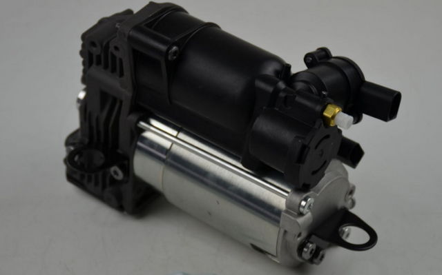 BENZ W2514Corner OEM 2513202704 Air Compressor